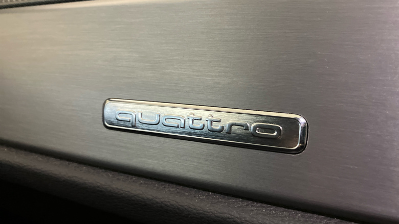 Audi Q3 40 TDI 200 Quattro S Line 5dr S Tronic Diesel Estate